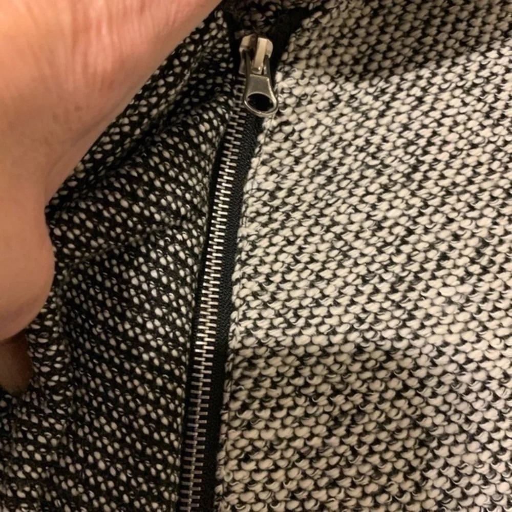 BNCI by blanc noir sweater jacket
